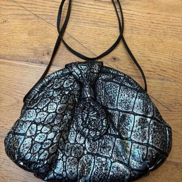 Colini Handbag & GB Leather Wallet - Picture 8 of 9